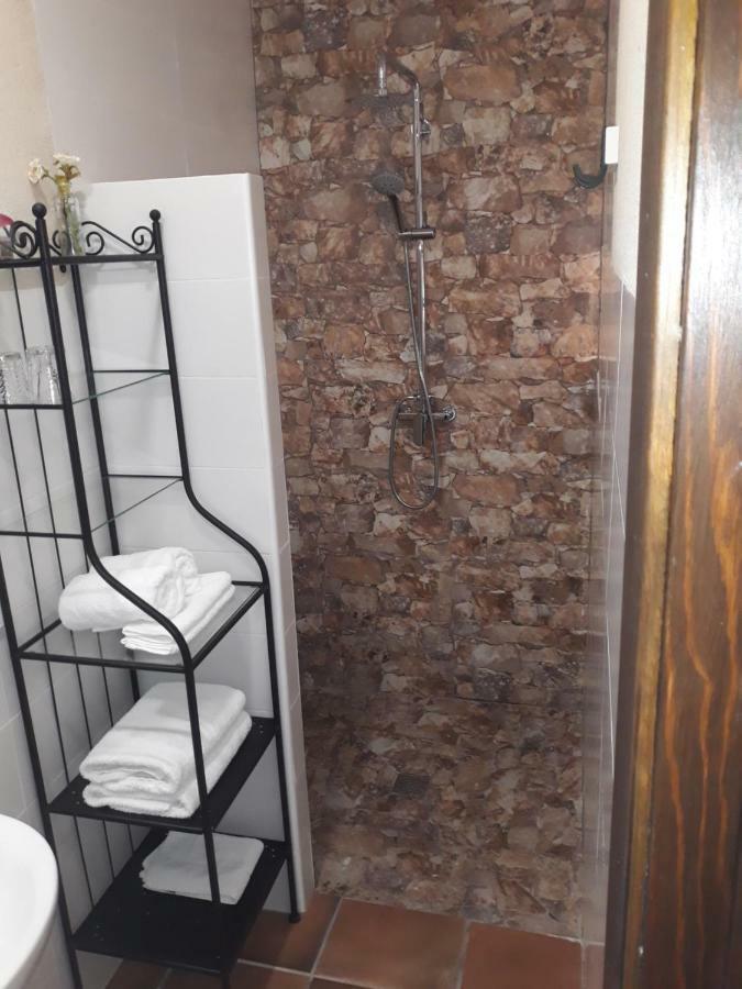 Готель La Venta Del Arriero Retuerta de Bullaque Екстер'єр фото